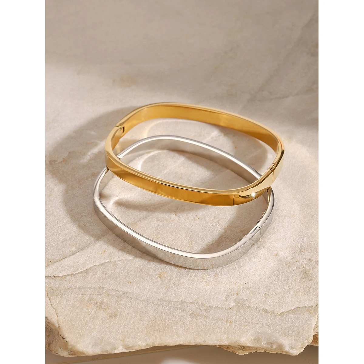 Uworld High Quality Stainless Steel Square Wide Bracelet Bangle Fashion Texture Gold Silver Color Waterproof Charm Jewelry Gift