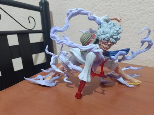 Figurina One Piece Nika Luffy Gear 5 Sun God photo review