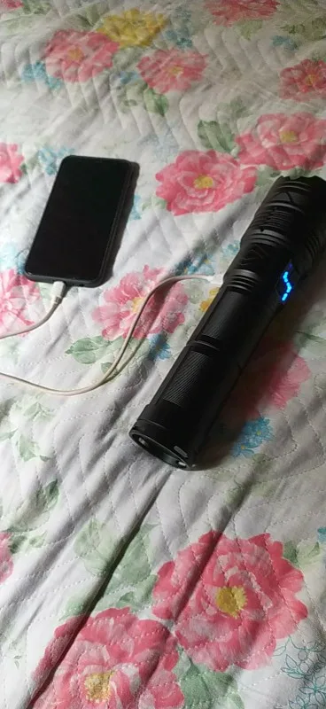 Attachment image review on Androf 100W Zoomable Flashlight