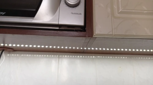 DC5V USB LED Strip 2835 Dimmable Touch Switch Backlight TV Light photo review