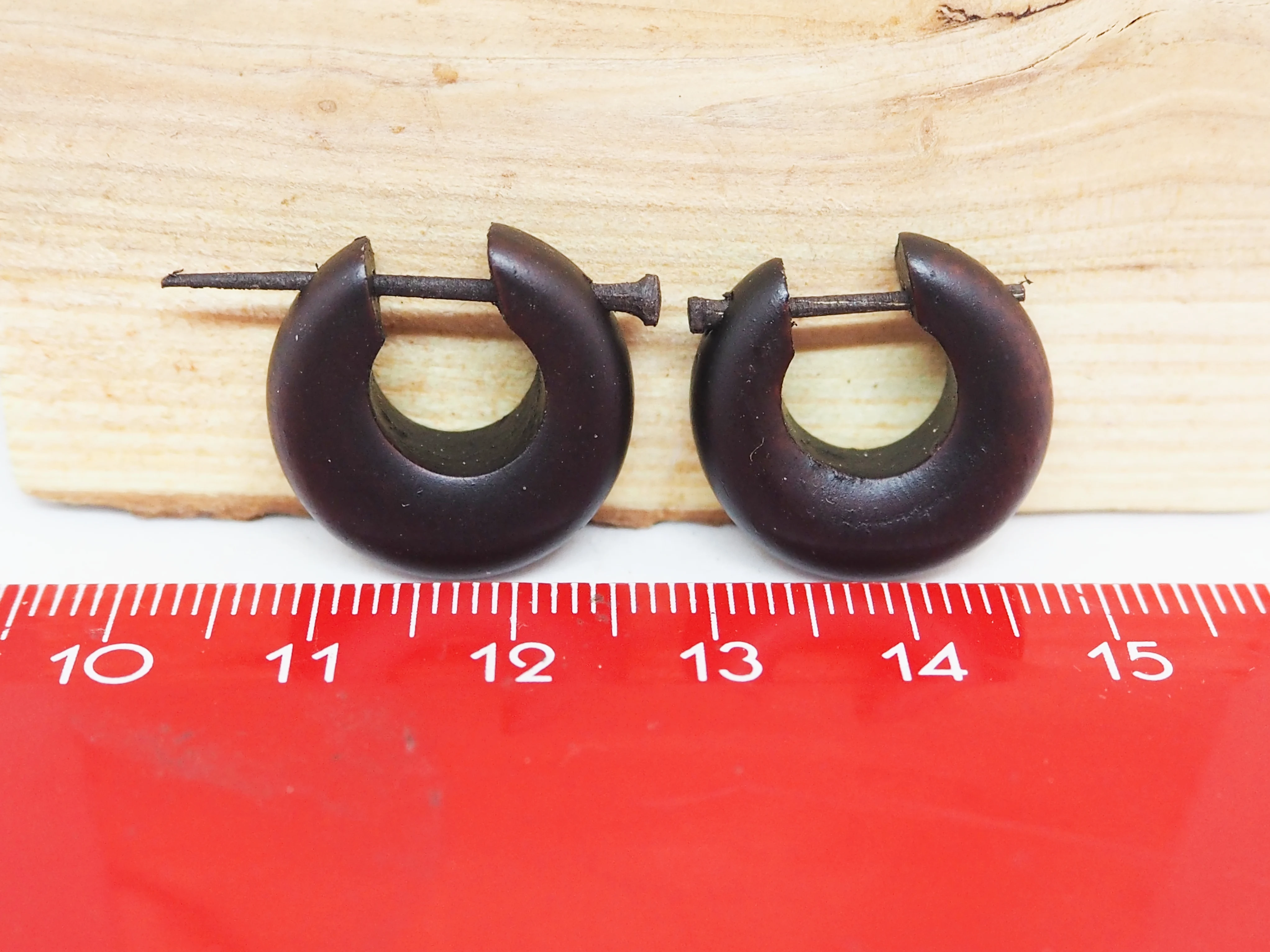 Coppia Piccoli Orecchini A Cerchio Con Guscio Di Noce Di Cocco - Foto 5