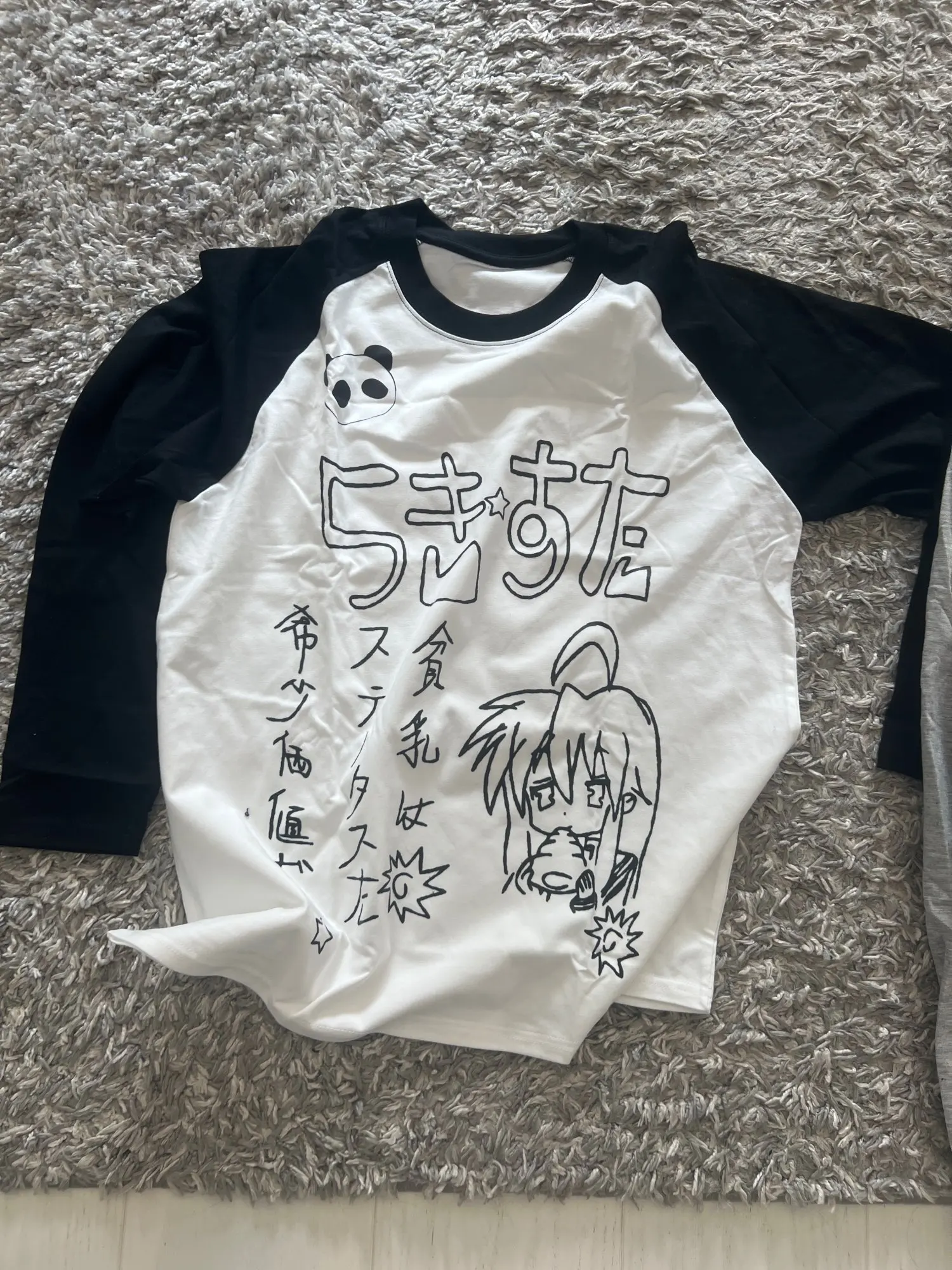 らき☆すた Contrast Long Sleeve T-Shirt photo review