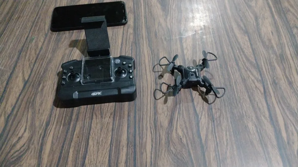 New Mini Drone V2 4K 1080P HD Camera WiFi Fpv Air Pressure Altitude Hold Foldable Quadcopter RC Drone Kid Toy GIft photo review