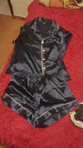 Elegant Satin Pajama Set for Women - Chic Summer Sleepwear photo review