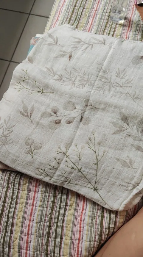 New Cotton Baby Blankets Newborn Soft Cotton Baby Blanket Muslin Swaddle Wrap Feeding Burp Cloth Towel Scarf Baby Stuff 58x58cm photo review