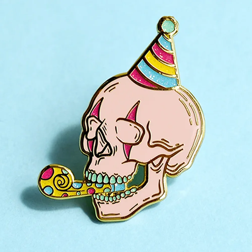 

Catuni Goth Punk Skull Clown Pin Enamel Brooch Creative Party Lapel Backpack Badge Jewelry Accessories Gift Women Men Collection