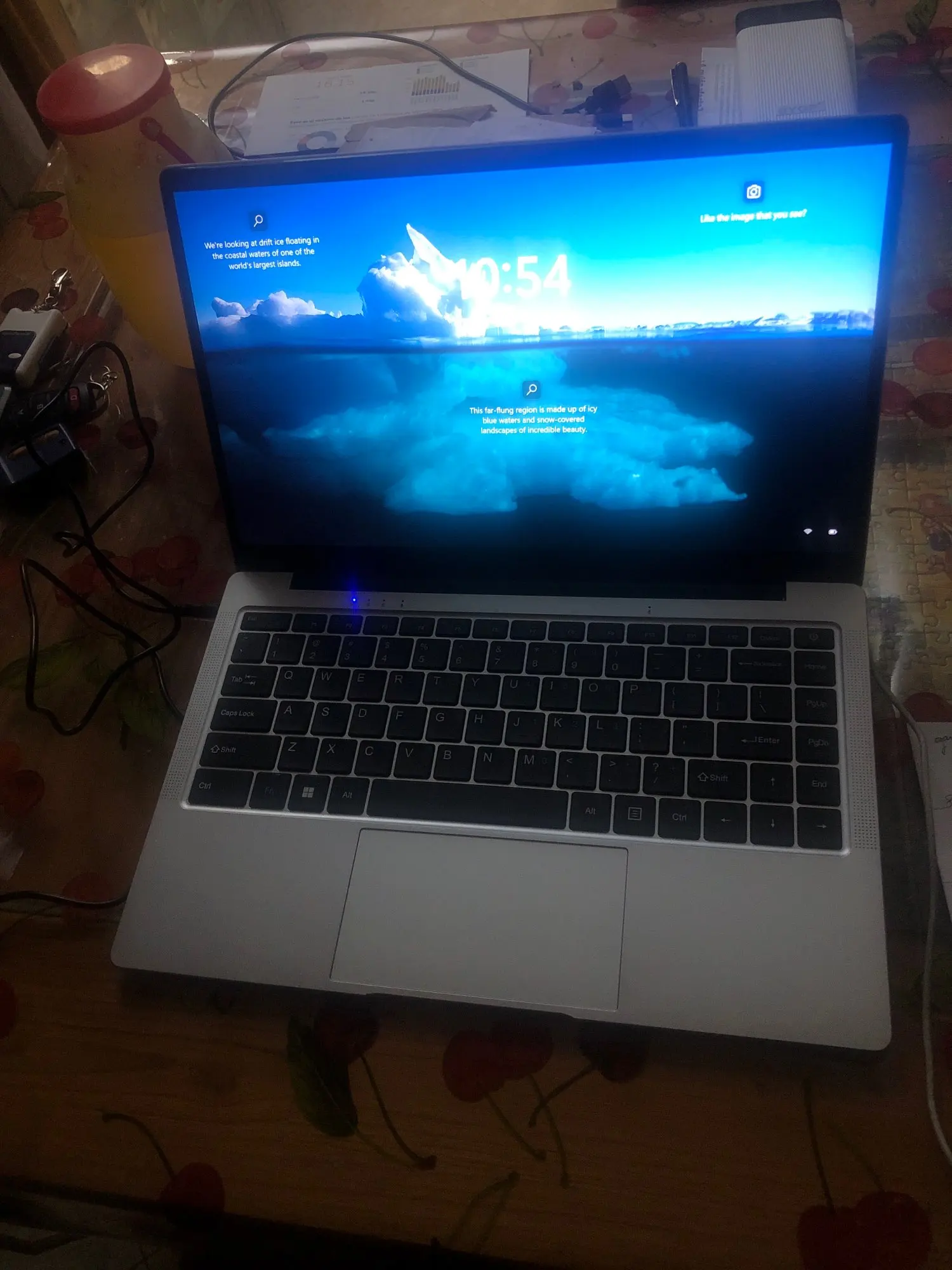 Ordenador portátil ultradelgado de 14,1 pulgadas, 16GB de RAM, 2TB de SSD, Intel N3700, con pantalla de 1920x1080, para oficina y estudio, PC con Windows 11 Pro photo review