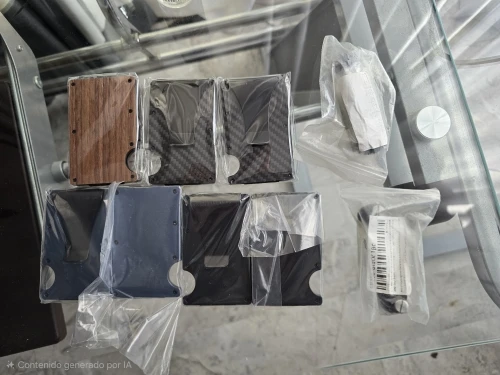 Holz-Kartenetui mit RFID-Schutz