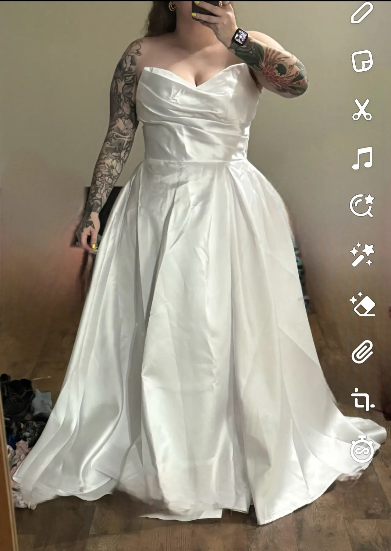 Popular Pleat Sweetheart A Line Wedding Dresses Side Slit Vestido De Noiva Satin Appliqued Women Bridal Dresses Factory Custom photo review