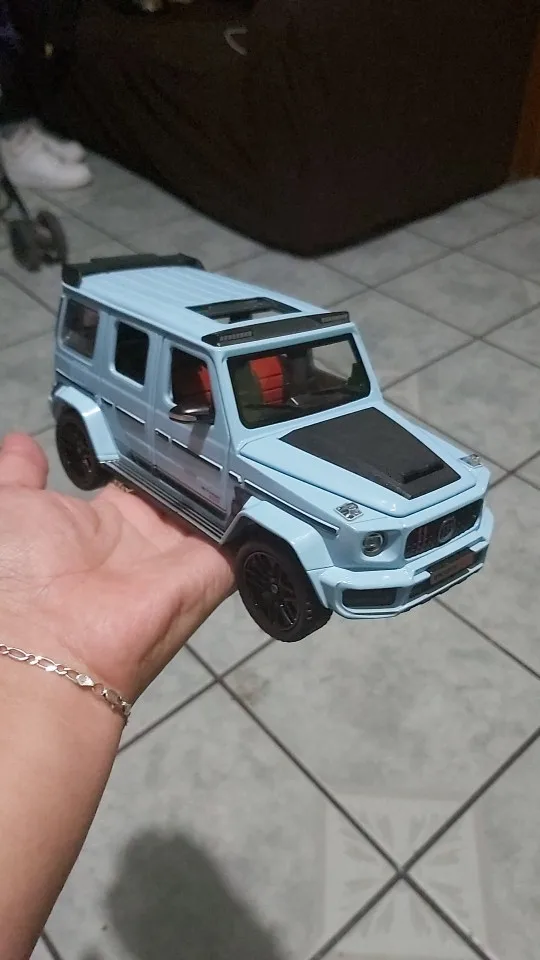 1:24 Mercedes Benz BRABUS G800 High Simulation Diecast Metal Alloy Model car Sound Light Pull Back Collection Kids Toy Gift photo review