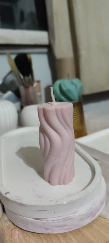 Wavy Stripe Cylindrical Candle Mould photo review