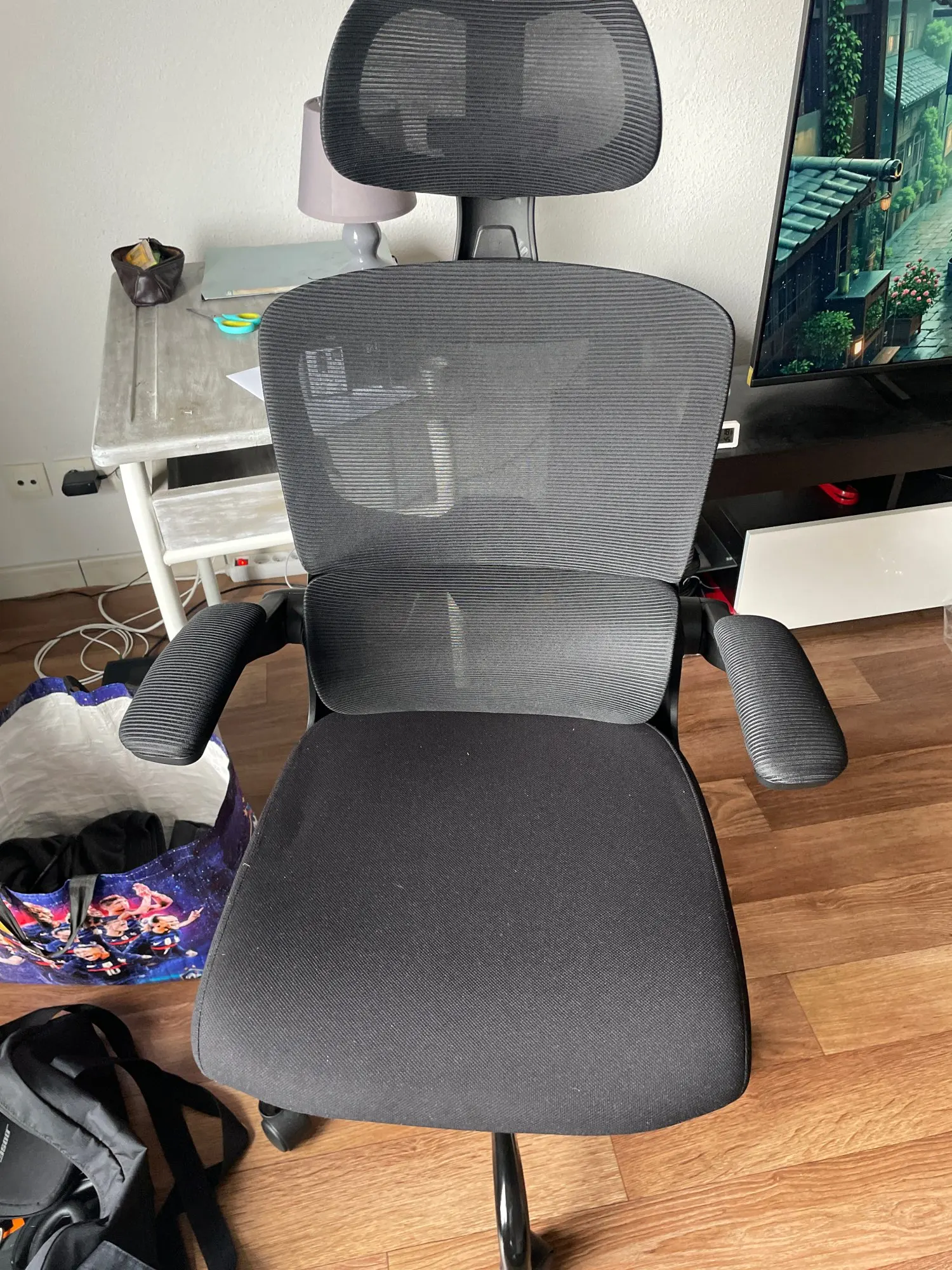 Ergonomic Office Chair Desk Chair with Folding Armrest Height-Adjustable Breathable Backrest Swivel Gaming Chair photo review