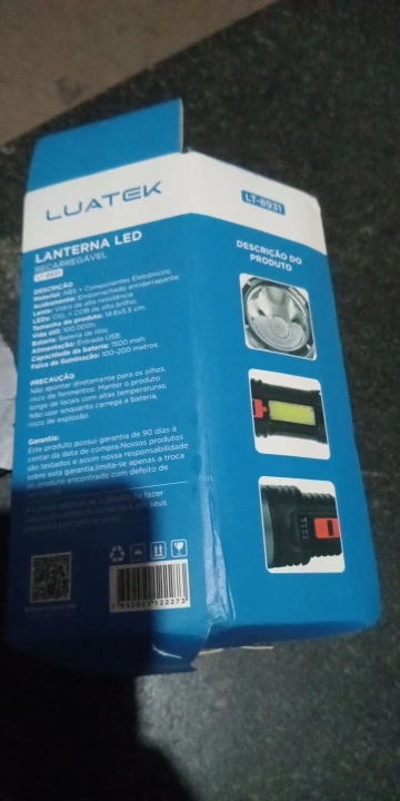 Lanterna Recarregável USB Alta Potência OSL COB Branca Forte Resistente Portátil Camping Emergência Iluminação LED Preto Longa photo review