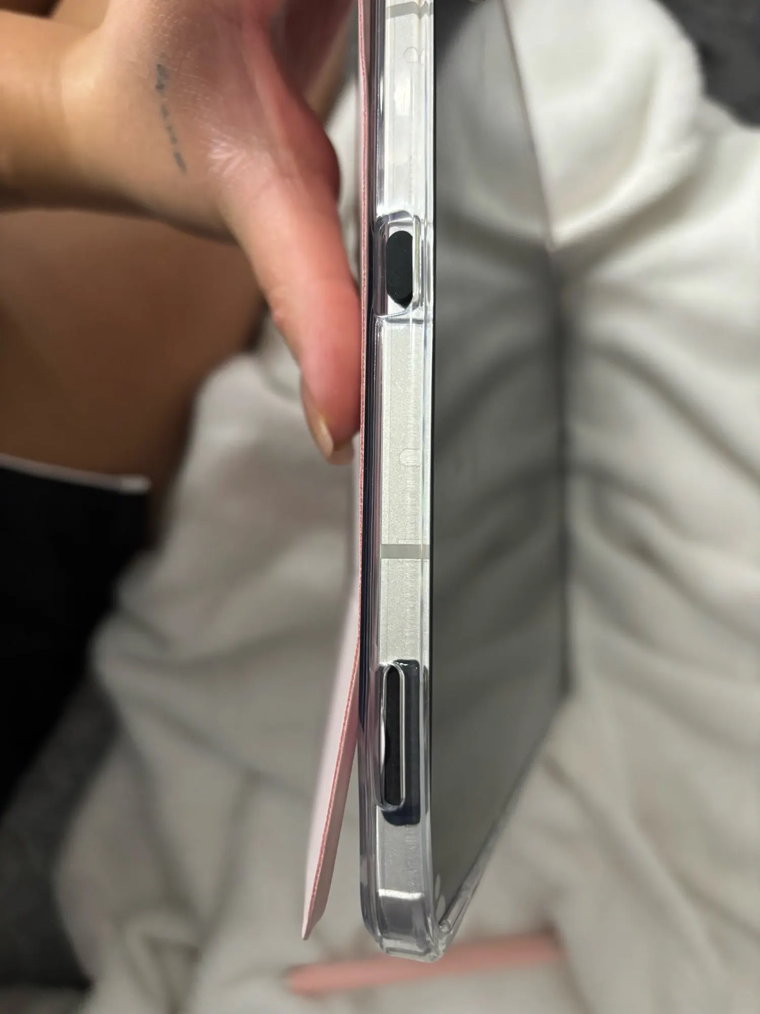 Universal Dust Plug Mobile Phone Charge Port Protector Cleaning Brush Set photo review