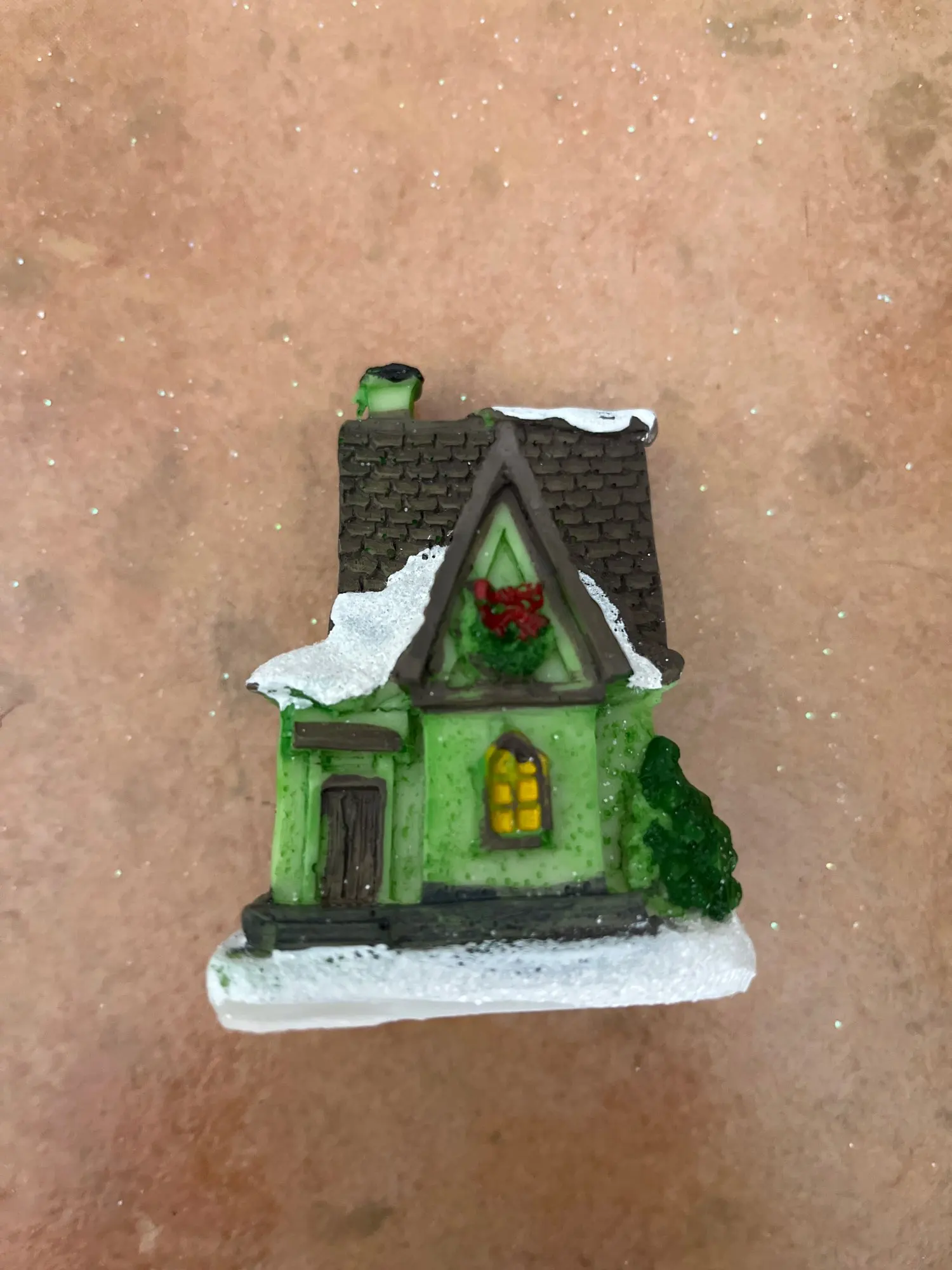 Decoraciones navideñas para el hogar, adornos para el hogar, regalo de Navidad para niños, decoración navideña de Año Nuevo 2025, luz nocturna para dormitorio con batería photo review