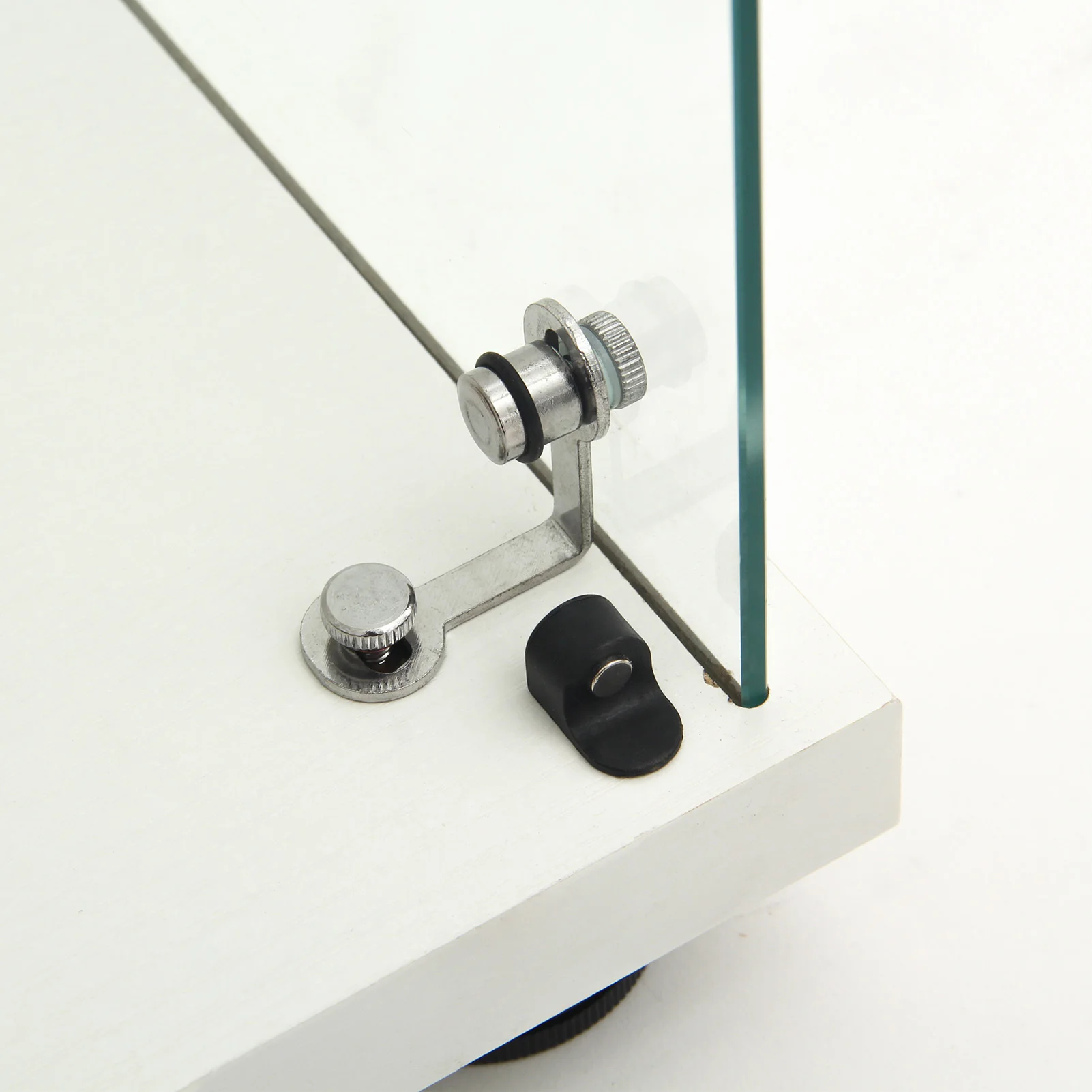 Anajqaqia 2-stöckige Vitrine, Freistehende Aufbewahrungseinheit mit Berührungsaktivierter Beleuchtung und Schloss, für Wohnzimmer, Weiß – Detail 9