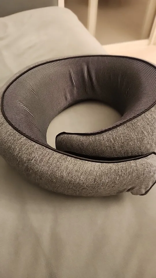 EZ1 - TRAVEL PILLOW