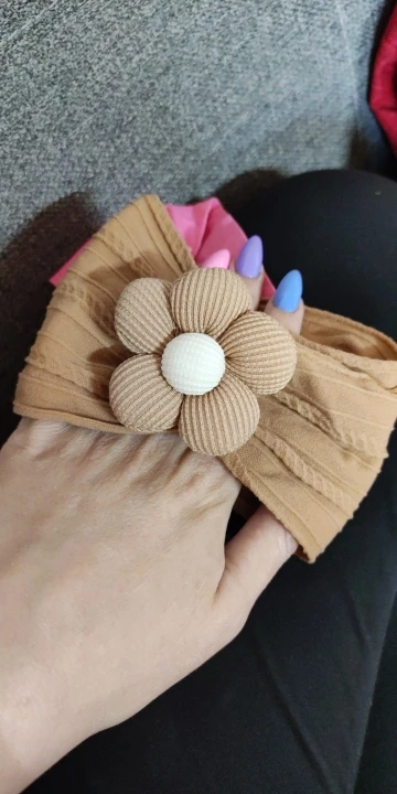 Cute Floral Nylon Baby Headband photo review