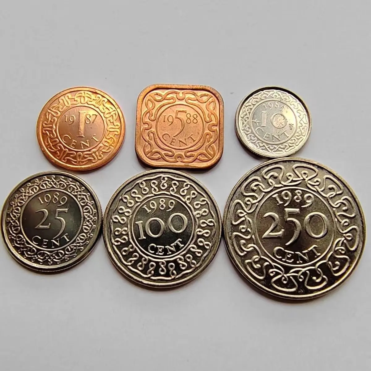 

Suriname 1979-2014 1-250 центов 7 шт./полный набор Unc настоящий оригинальный коллектор монет