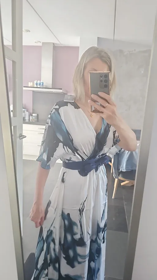 Watercolor Maxi Dress - Elegant Flowy Blue V-Neck Style