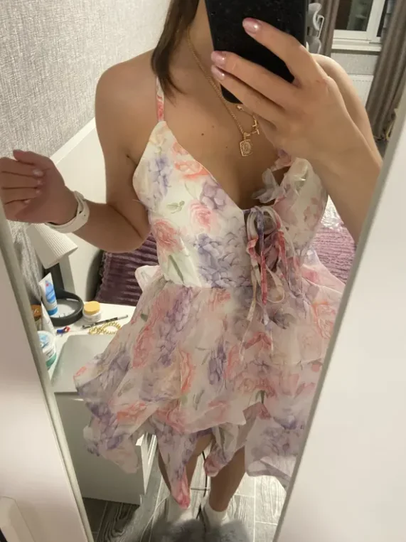 Chic Floral Printed Mini Dress Backless Sleeveless Hem Stacking Dresses photo review