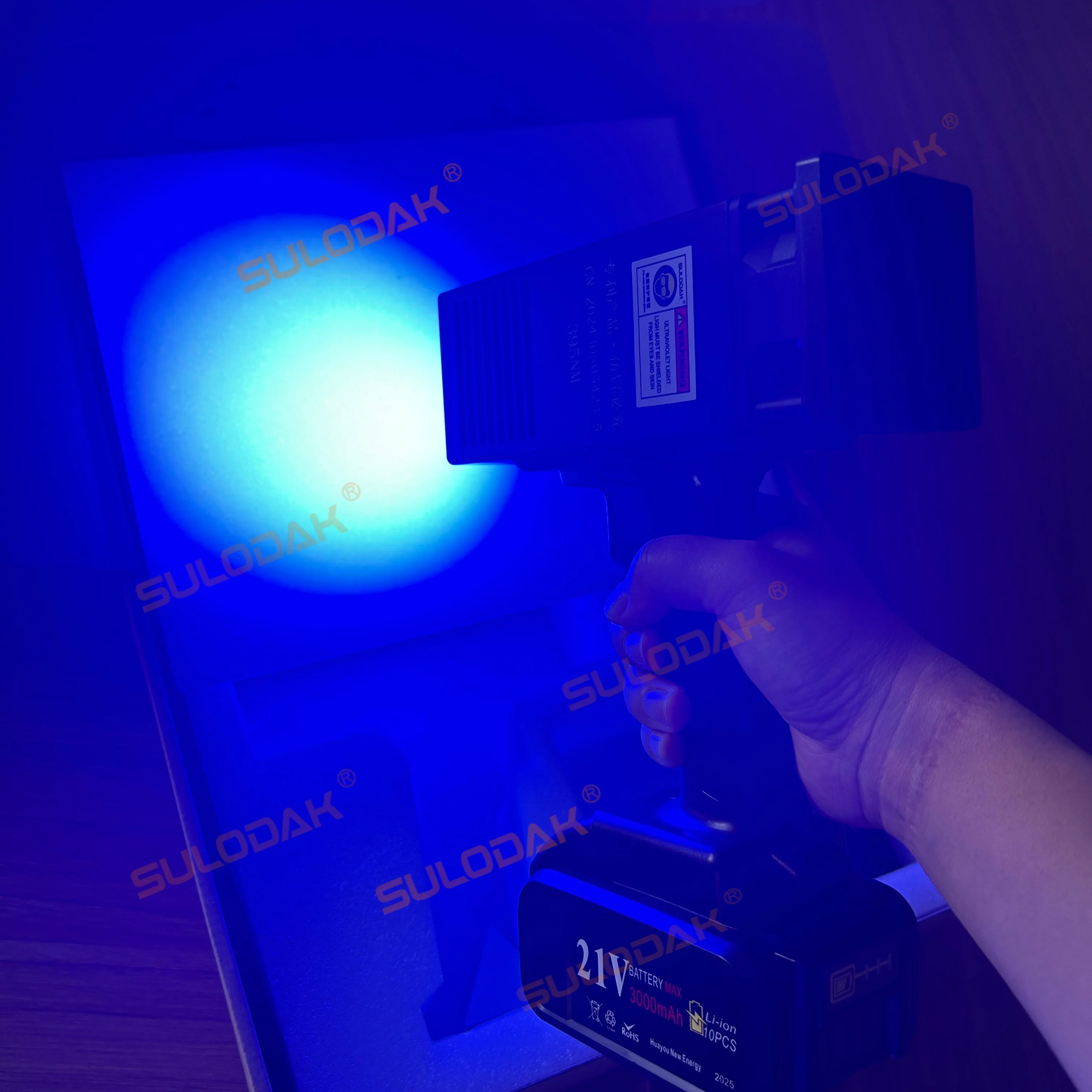 인기 판매 상품 F4040 휴대용 LED UV 라이트, 유체 누출 감지, 오일 누출 감지, 자동차 도막 두께 측정기, 접착제 경화용