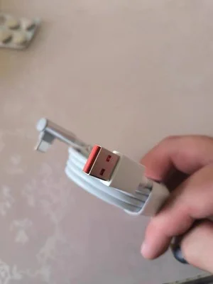 Отзыв о товаре Кабель для быстрой зарядки Xiaomi, 120 Вт, 6 А, USB Type-C, 90 градусов от пользователя Покупатель