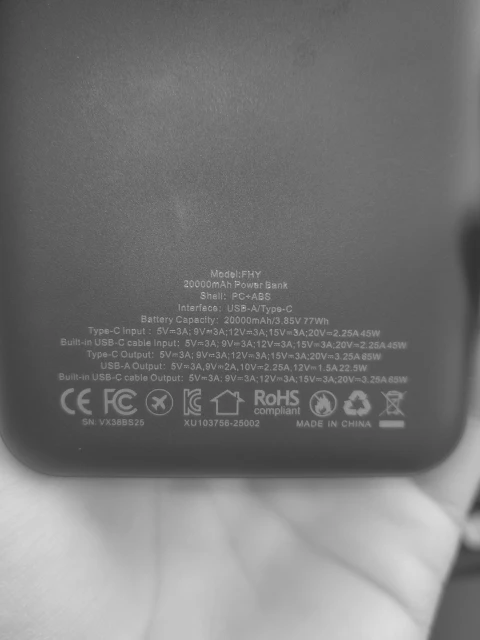 Vention 65W 20000mAh Power Bank with Built-in USB-C Cable photo review