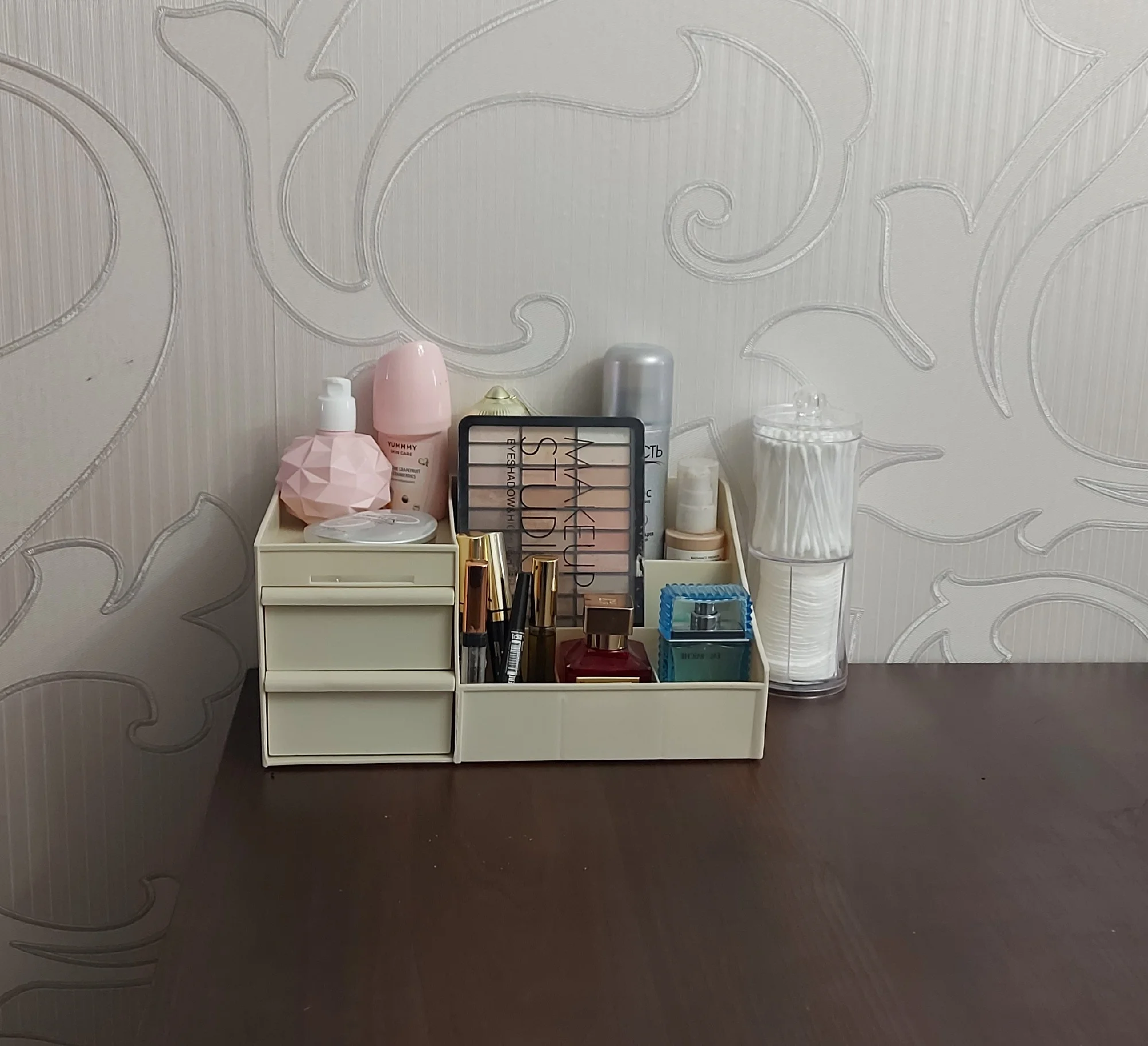 Makeup Organizer Plastic Makeup Organizer photo review