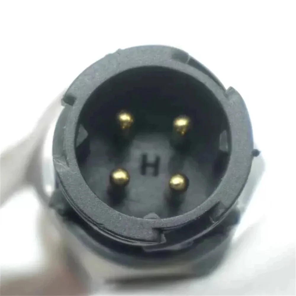 OEM 20583477 20410321 20498094 볼보 및 르노 트럭용 주행거리계 속도 센서
