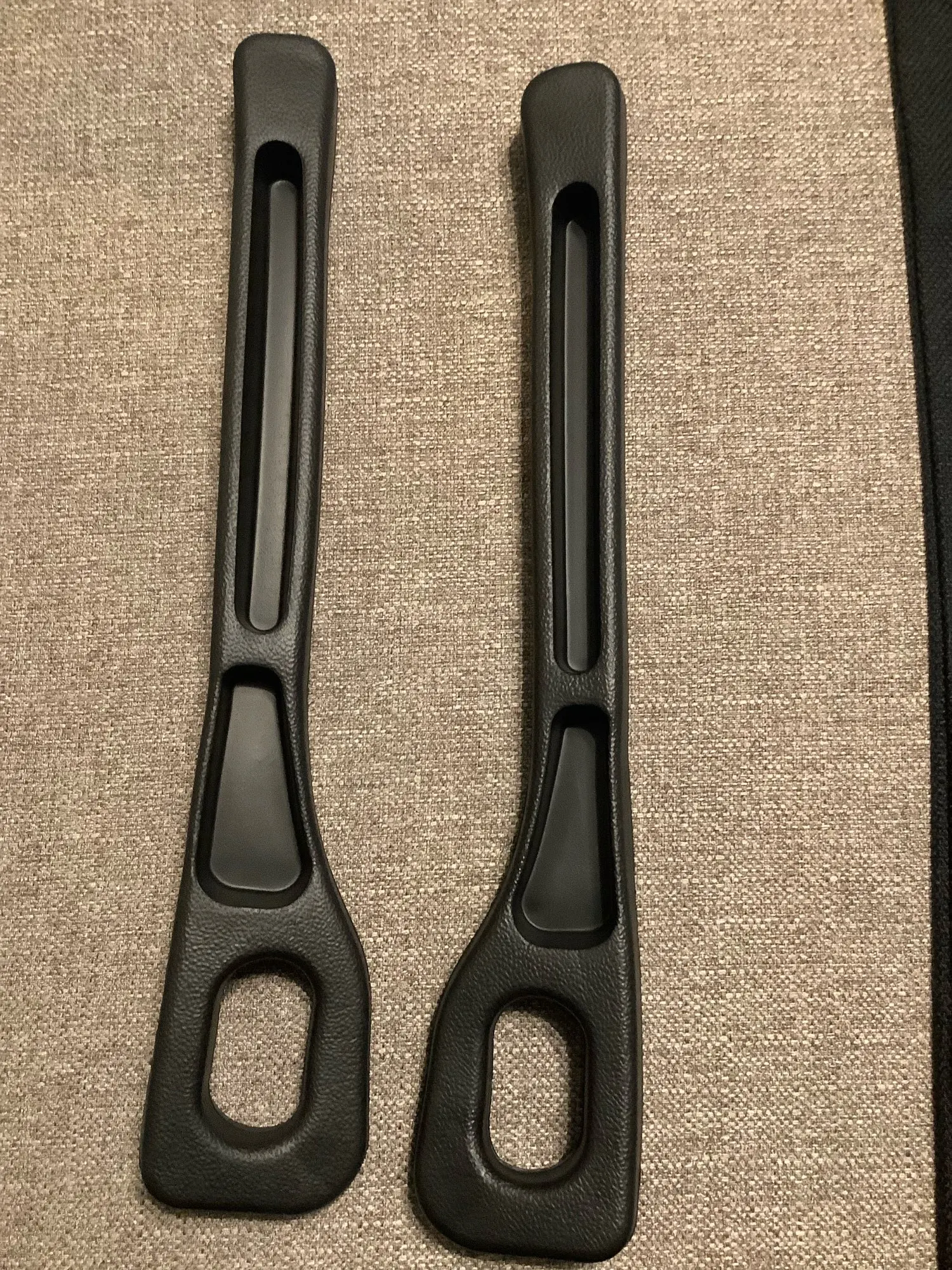 Car Seat Gap Filler Organizer – 2PCS Universal Seat Crevice Storage Box for Interior Protection and Convenience photo review