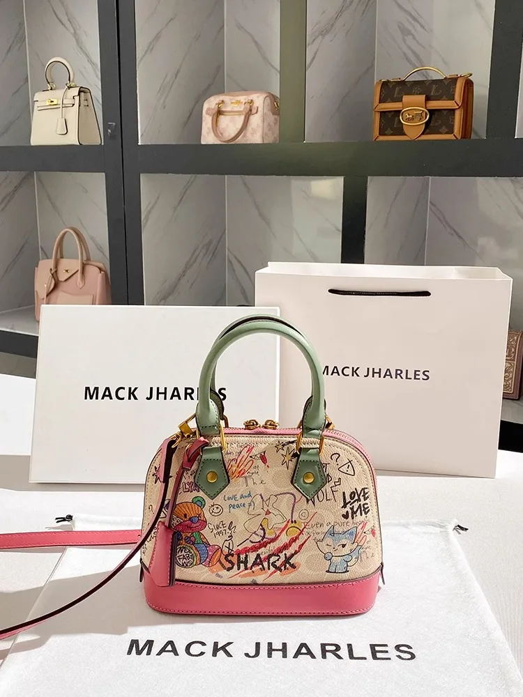 حقيبة يد محمولة بطبعة الدب الصغير، بتصميم لطيف ومب...