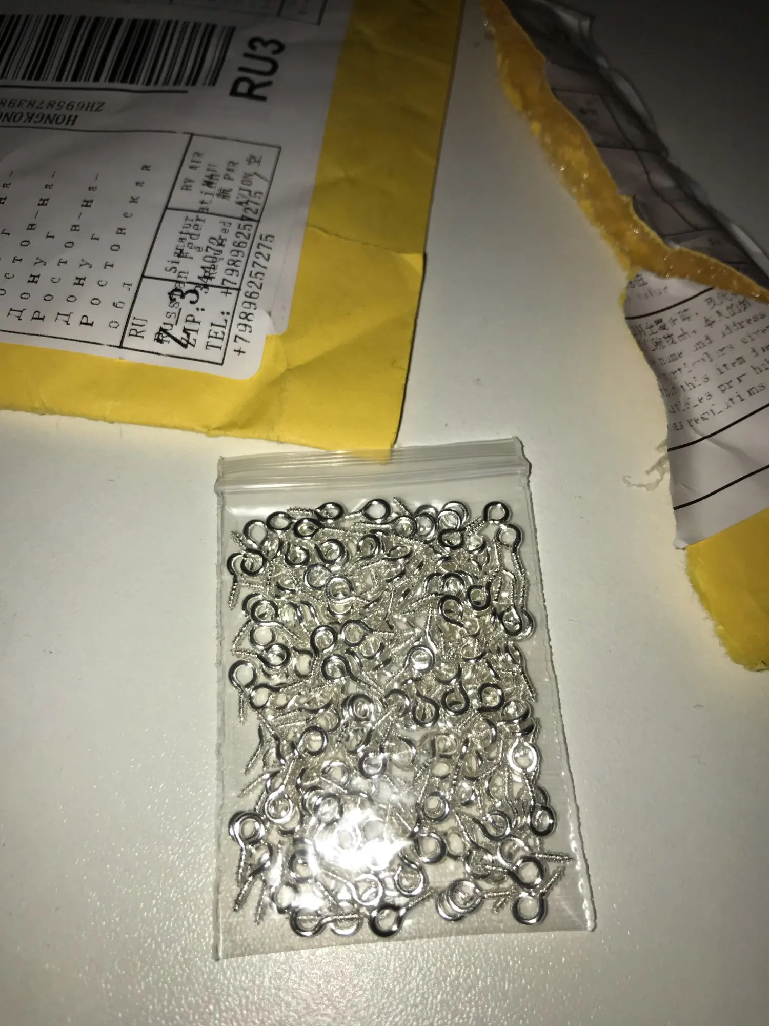 200pcs Small Tiny Mini Eye Pins Eyepins Hooks Eyelets Screw Threaded Gold Clasps Hooks Jewelry Findings For Making DIY