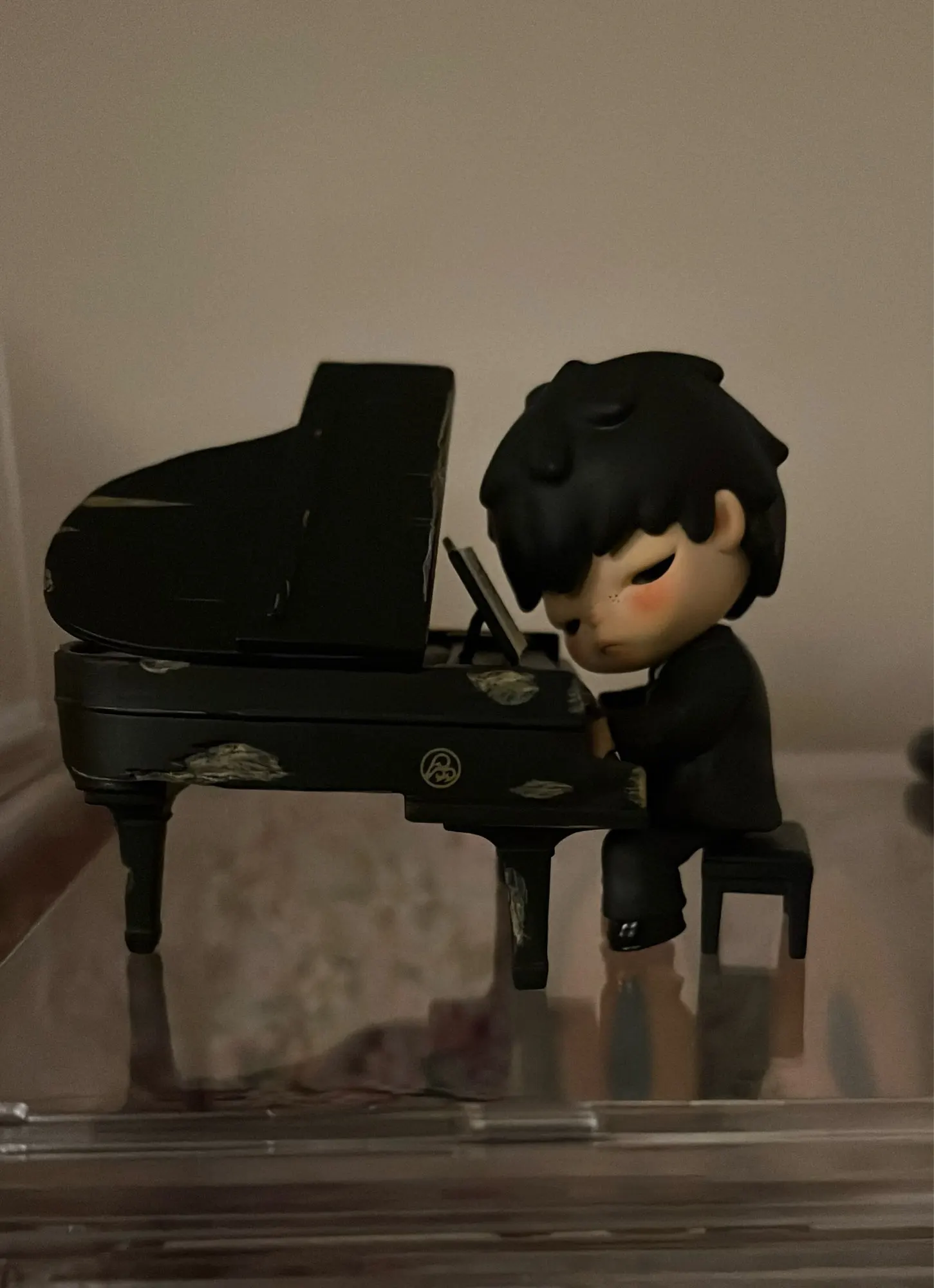 POP MART Hirono The Pianist Figure Limited Edition Limited to 2pcs