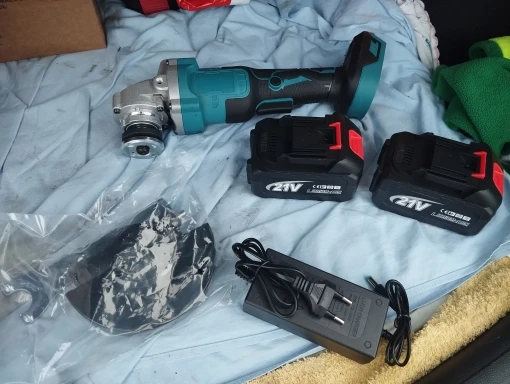 Amoladora angular eléctrica sin escobillas, 3 velocidades inalámbrica de máquina de corte, herramienta eléctrica de carpintería para batería Makita de 18v, 125MM photo review