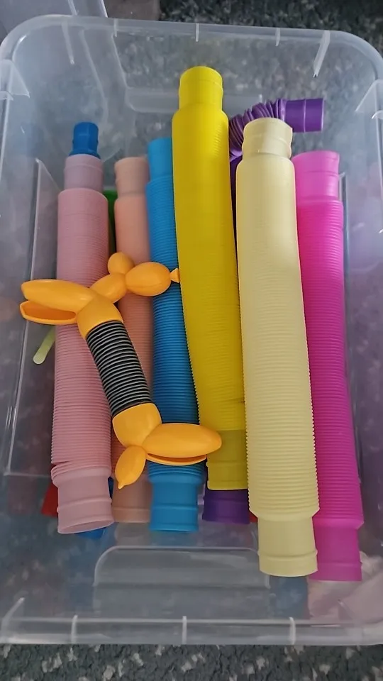 8Pack Large Pop Tubes Fidget Toys Sensory Toy for Stress Anxiety Relief for Children Adults Learning Toys Toddlers Stretch Tube photo review