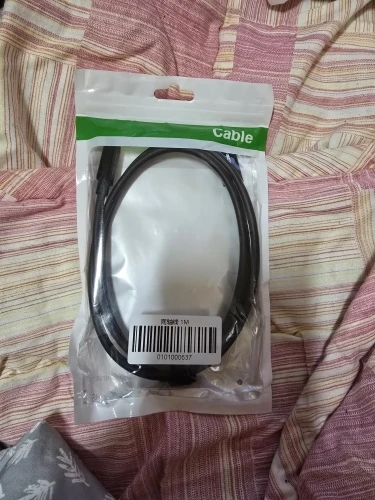 UGOURD 2m Thunderbolt 4 USB4 Type C to C 40Gbps 100W Cable photo review