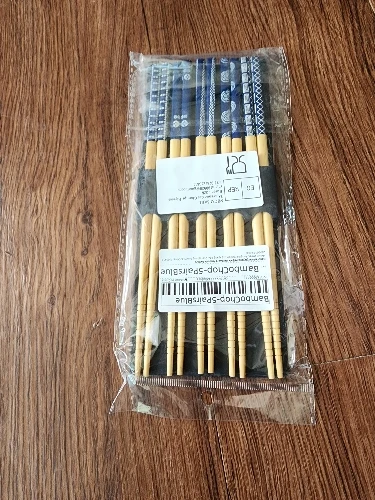 Reusable 5Pairs Tableware Handmade Bamboo Japanese Natural Wood Chopsticks Sushi Food Cat Flower Multi Color Wooden Chop Sticks photo review