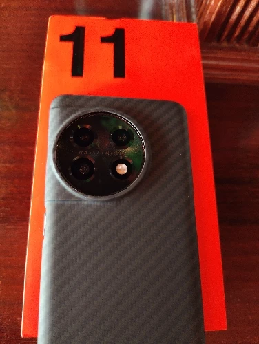 Ultra Thin Aramid Carbon Fiber Case for Oneplus 11 (Black) photo review