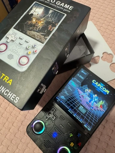 R36 ULTRA photo review