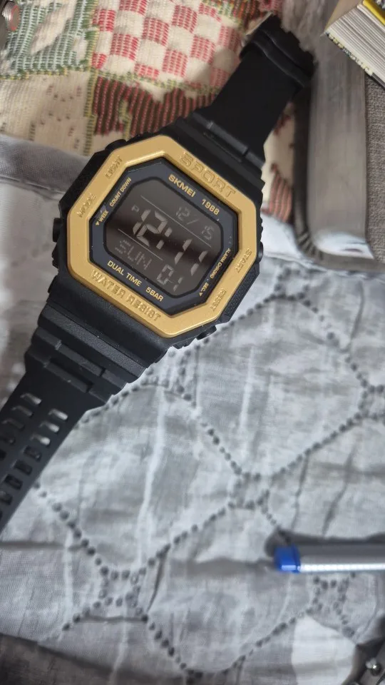 SKMEI 1988 Digital Sport Watch for Men - LED, Waterproof photo review