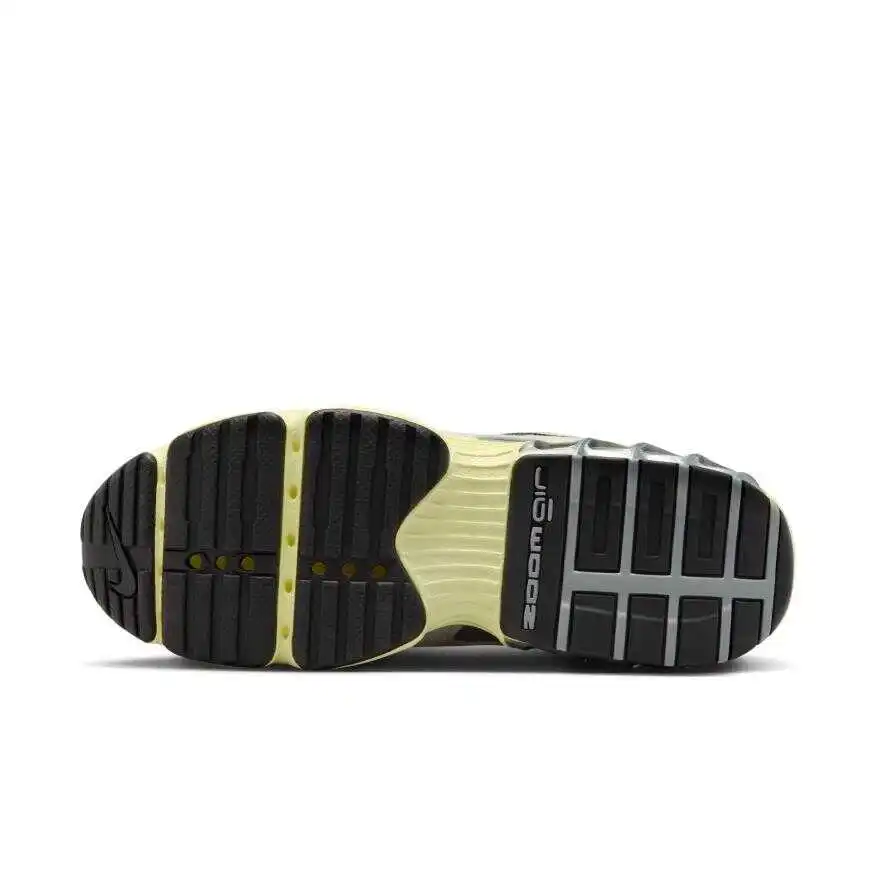 Рисунок 6 - Женские баскетбольные кроссовки Nike Zoom Air Fire