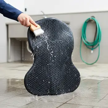 Shock Absorbing Gel Saddle Pad 1