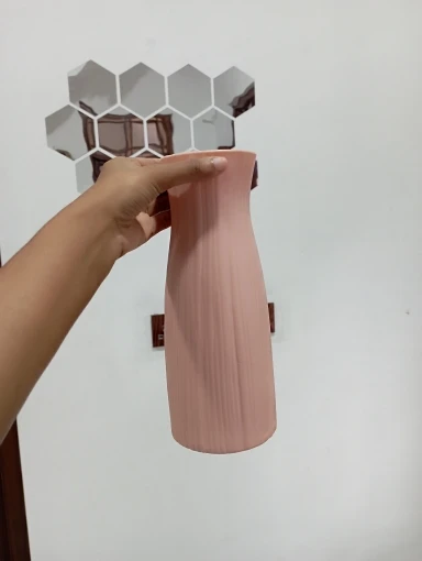 Contemporary Nordic Plastic Vase for Fresh Flowers & Home photo review