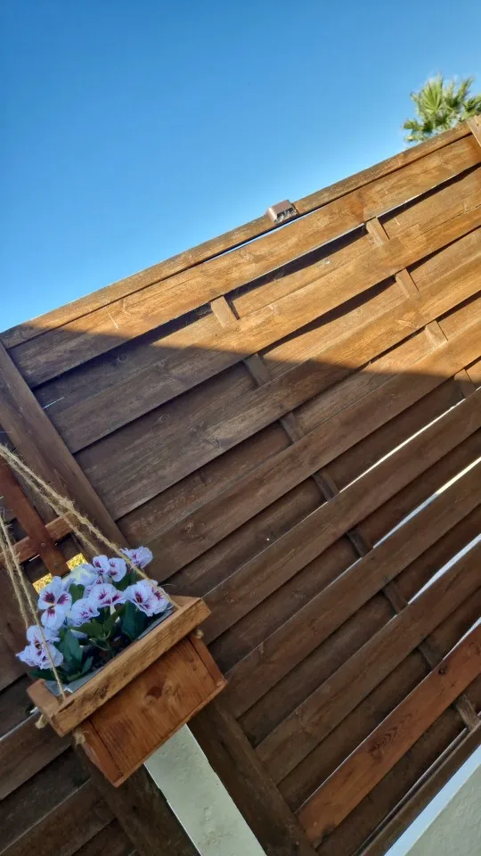 Lampe solaire LED pour marche d'escalier