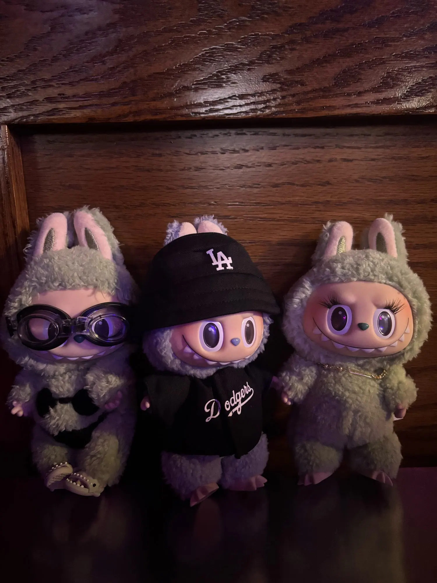 Labubu Doll Accessories: LA Baseball Suit Pendant & Sitting Doll Clothes (V1/V2/V3) photo review