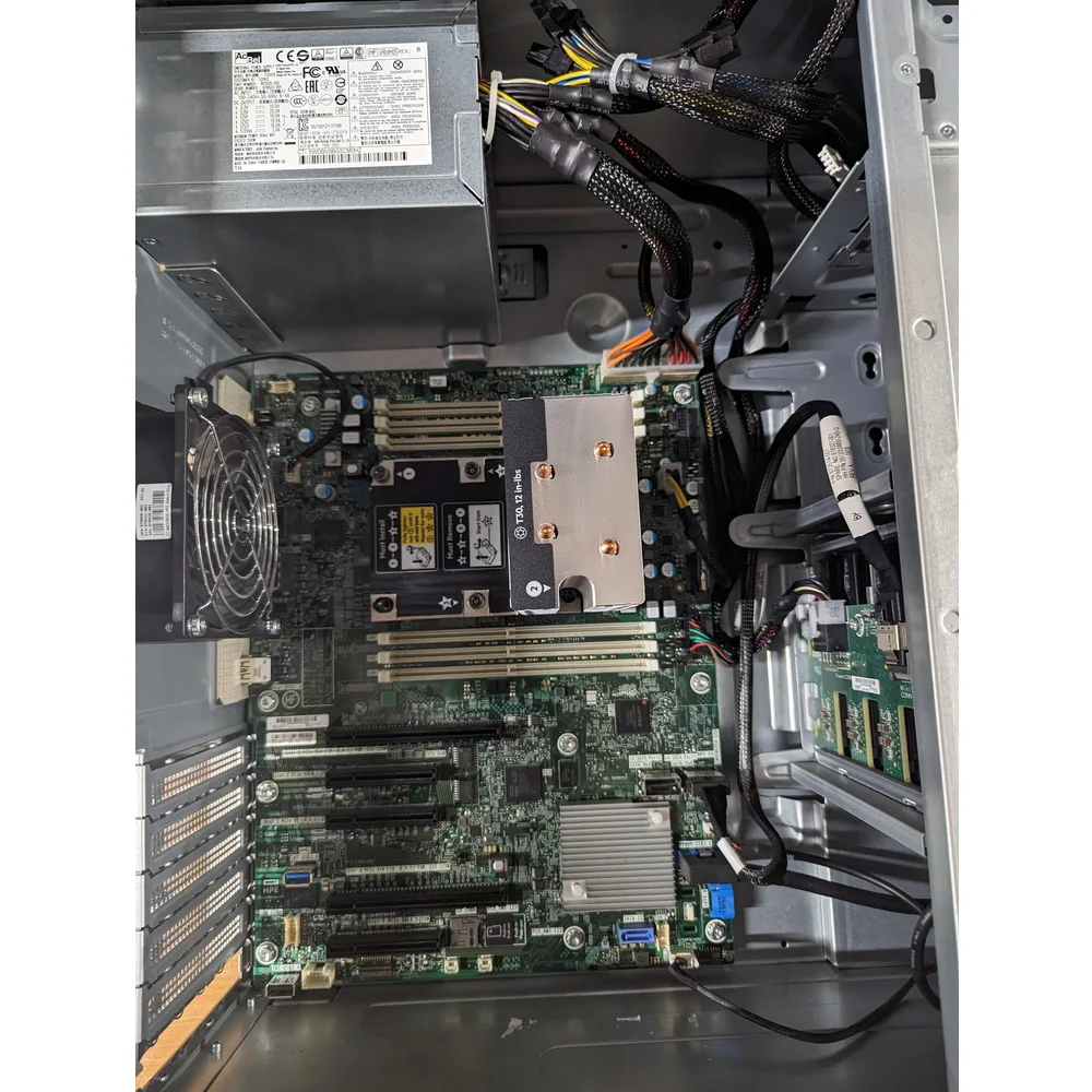 Рисунок 4 - Сервер HPE ProLiant ML110 Gen10