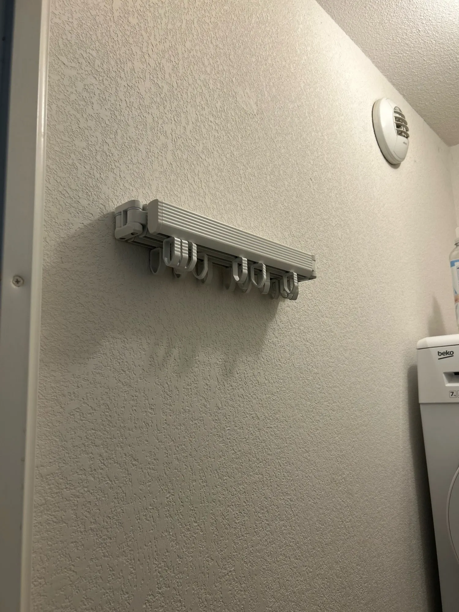 Space Saver Dry: Foldable Aluminum Drying Rack for Any Room photo review