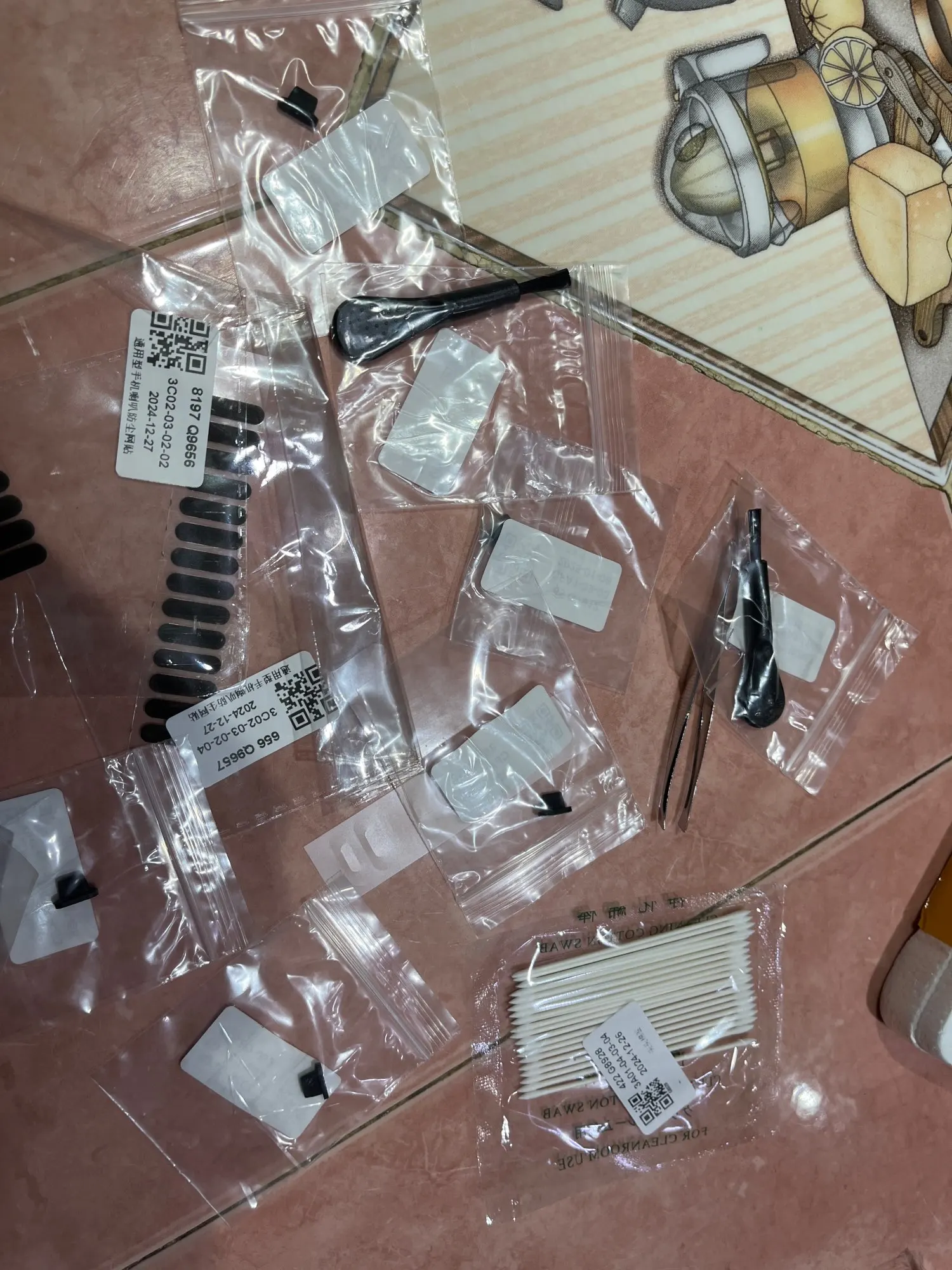 Universal Dust Plug Mobile Phone Charge Port Protector Cleaning Brush Set photo review