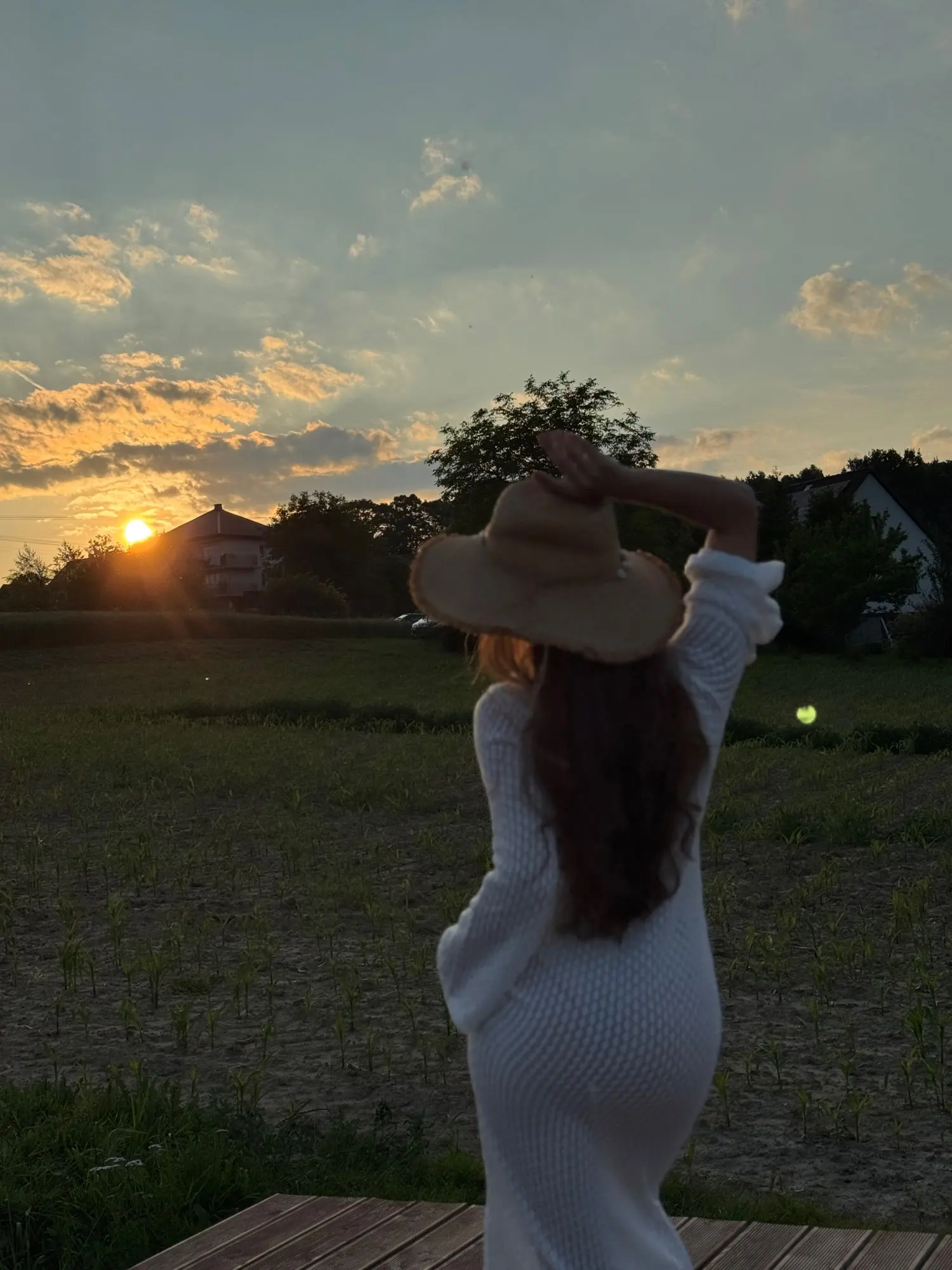 Yiiciovy Sexy Women Long Knit Beach Dress Hollow-Out Deep V-Neck Long Sleeve Bikini Cover-Ups Dress Fall Backless Holiday Dress photo review